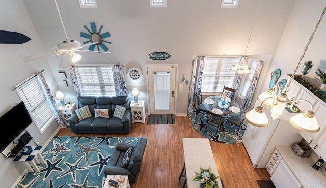 DISCOUNTED: JULY 4-11 NOW AVAILABLE*SPACIOUS 4 BDM, CLOSE TO OCEAN, LINENS 🌊