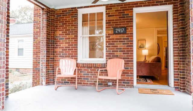 Downstairs Monroe · Shandon Peach Pad, 2 BR Apt w/King Beds Downtown