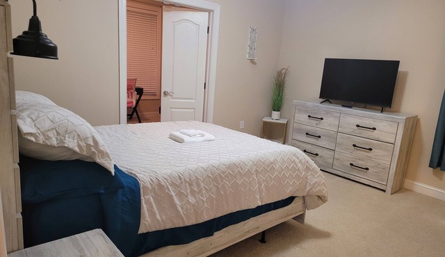 Elegant condo in the heart of Fayetteville