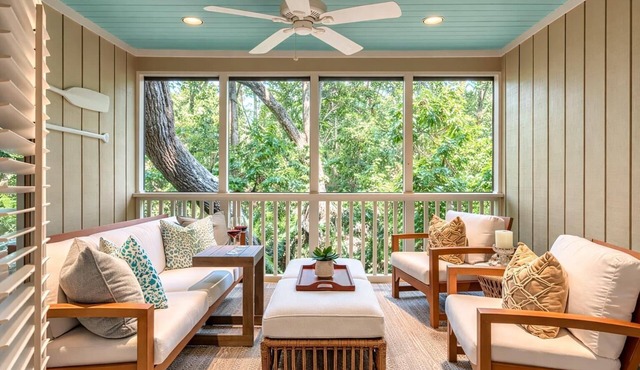 Family Beach Cottage with Easy Access to the Beach and Pool
