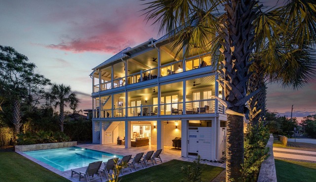 Family Friendly -Elegant Stay with Pool & Views