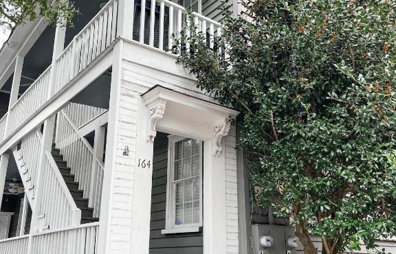First Floor 3BD/2BA Condo 6 Blocks From King St