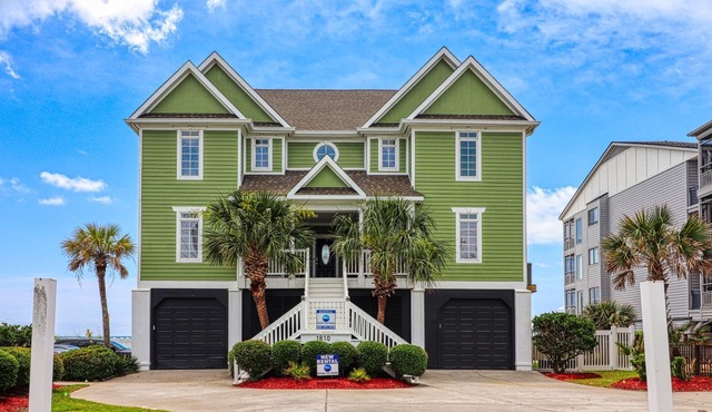 Five Bedroom, Seven and one half Bath, Oceanfront home