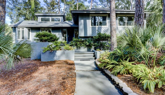 Four Bedroom Sea Pines Home with Private Pool ~ 5 Minute Walk to the Beach!