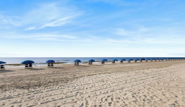 Fun, Sun and Memories in the wonderful Myrtle Beach Resort @ BishopSands condo!