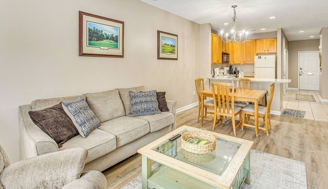 Golfer's Getaway: Myrtle Beach Condo w/Patio