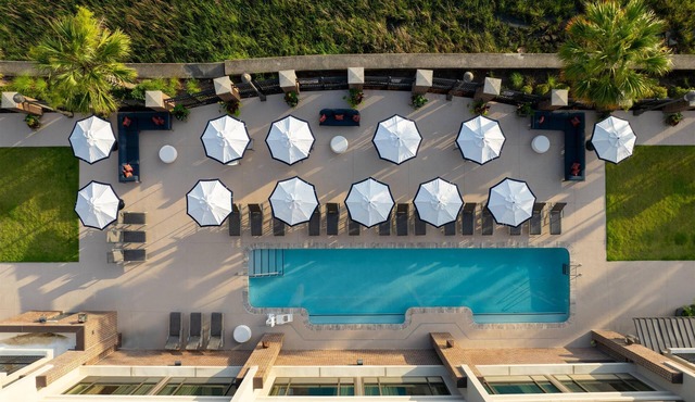 Hilton Garden Inn Charleston Waterfront/Downtown
