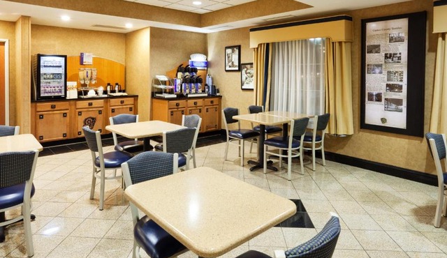 Holiday Inn Express Charlotte West - Gastonia by IHG