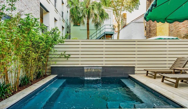 Indigo Suite: Heart of Charleston w/private pool