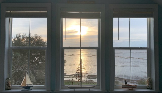 INLET SUNRISE MILLION DOLLAR VIEW! MARSH FRONT