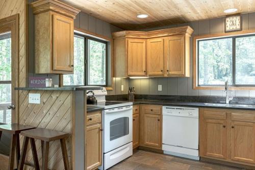 Lakefront A-Frame with Private Dock in Innsbrook