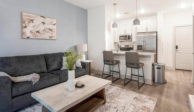 Landing | Amazing 1BD, Clubhouse, Gym