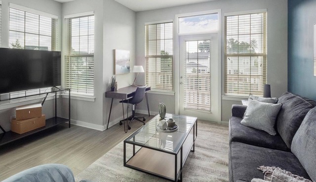 Landing | Amazing 3BD, Pool, Gym