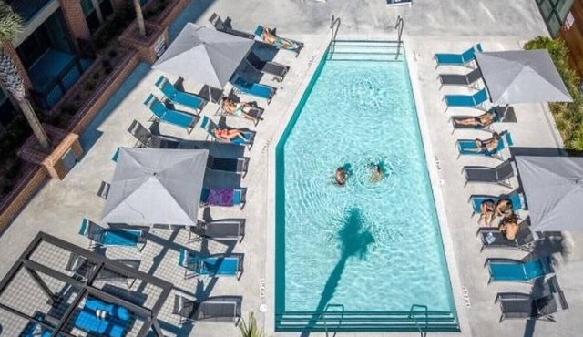 Landing at Caroline Apartments - 1 Bedroom in Westside