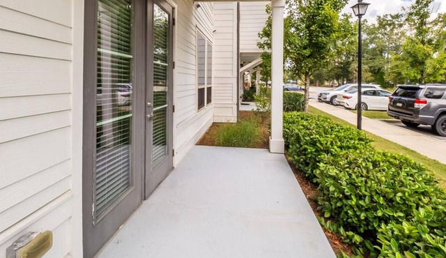 Landing at Summer Wind - 1 Bedroom in Ashley Retreat