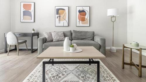 Landing Modern Apartment with Amazing Amenities (ID1375X130)