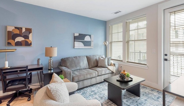 Landing | Stunning 1BD, Clubhouse, Pool in Cornelius