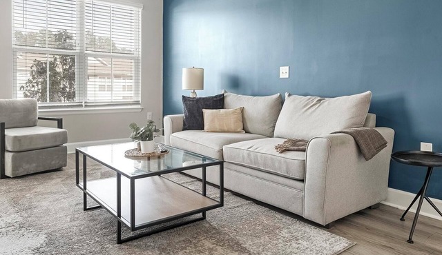 Landing | Stylish 1BD, Gym, Yoga Studio