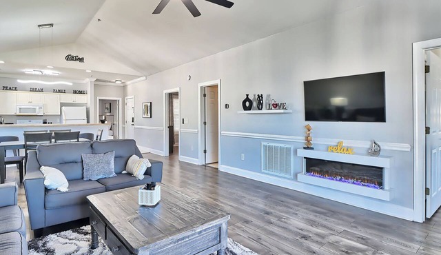 Luxury 3BR Golf Resort Condo with Digital Concierge, Pool, Near Beach