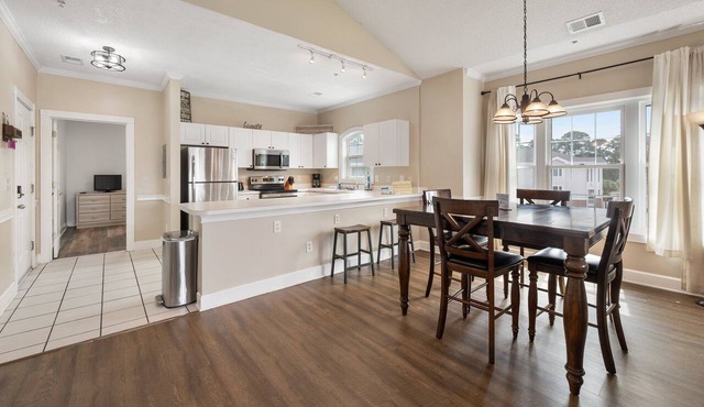 Magnolia North 3BR/2BA | Pool View Condo Near Beach, Golf & Broadway at the Beach