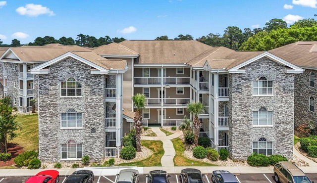 Magnolia Place 2BR · Pool · Pets Stay Free