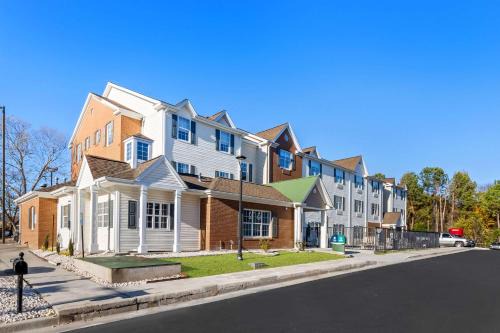 MainStay Suites Columbia Harbison in Harbison