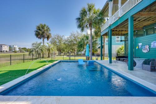 Marina & Golf Course Views: Edisto Island Home
