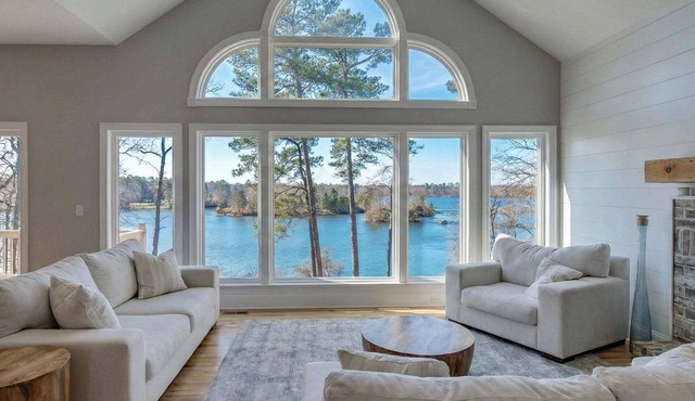 Masters Riverfront Estate- Breathtaking Views- 6 Bedrooms- 16 min to Masters in North Augusta