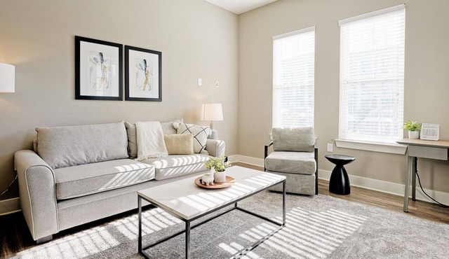 Modern Apartment in Prime Location (ID3527)