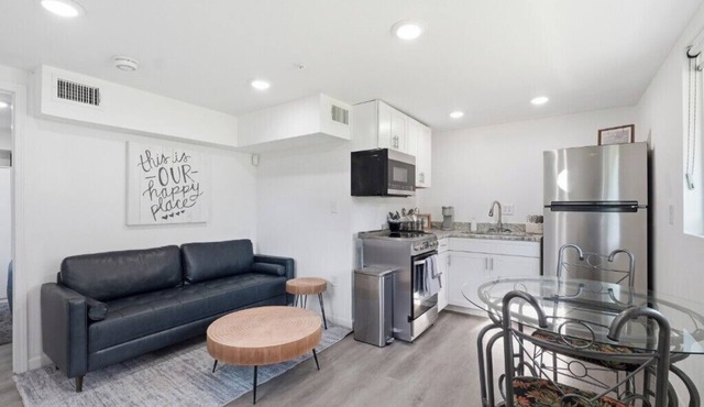 Modern Pine Bluff Retreat - Near Hospital & Casino in Pine Bluff