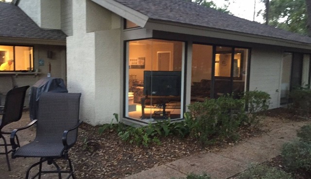 Moss Creek updated 3 bed 2 bath pet friendly house on golf course.