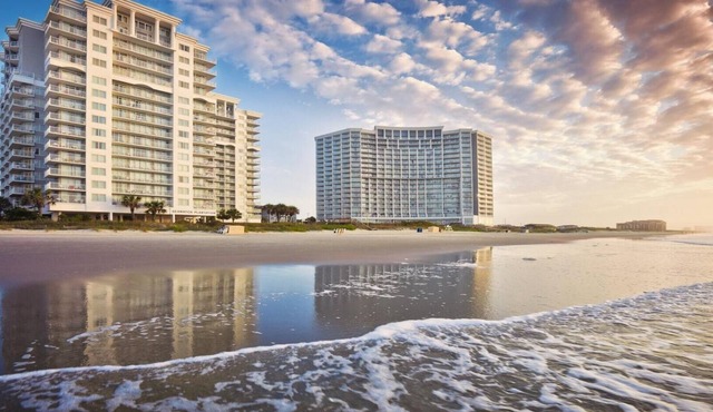 Myrtle Beach 2BR Deluxe at SeaWatch – Oceanfront Pools, Lazy River & Beach