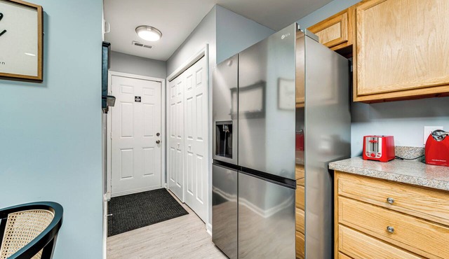 Near Speedway & Shops: Concord Apt w/Shared Yard! in Concord