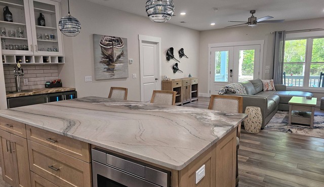Ocean Dreamer! New custom home nestled in the peaceful Historic District!