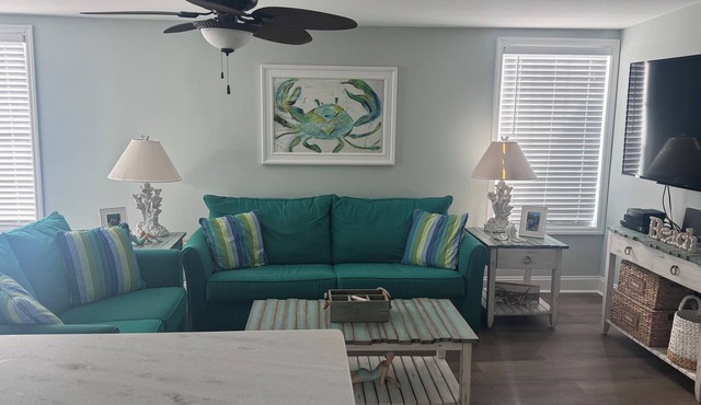 Ocean Lakes Beach House-FREE Golf Cart Sleeps 6 - Aug 24–29 HUGE DISCOUNT!