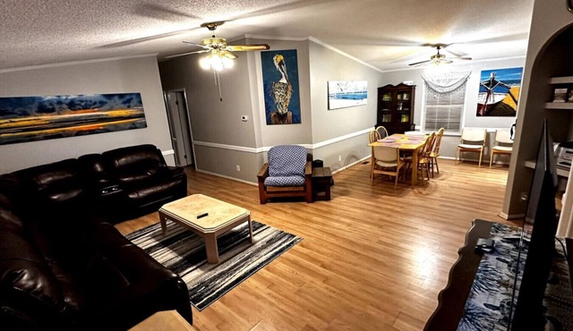 Ocean Lakes-Sleeps 8–10-Covered Porch-Trailer Parking