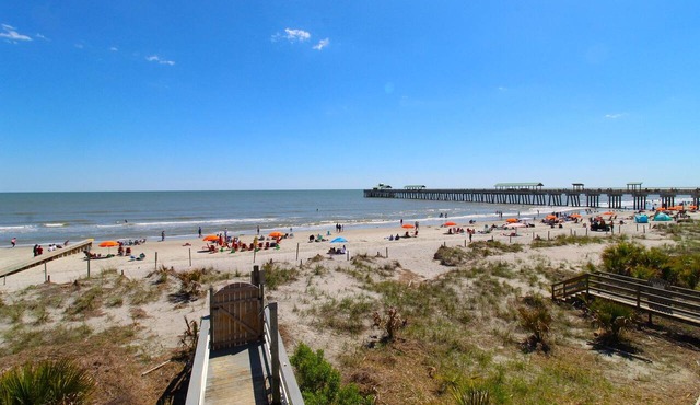 Oceanfront 1Br/1Ba Top Floor Condo~Beautiful Sunrise