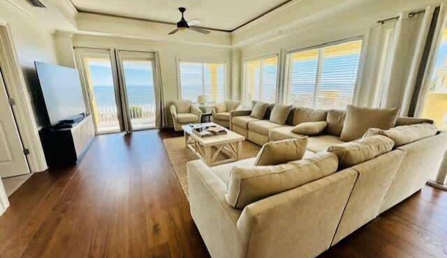 Oceans Edge Oceanfront 3BR Villa with Golf Cart