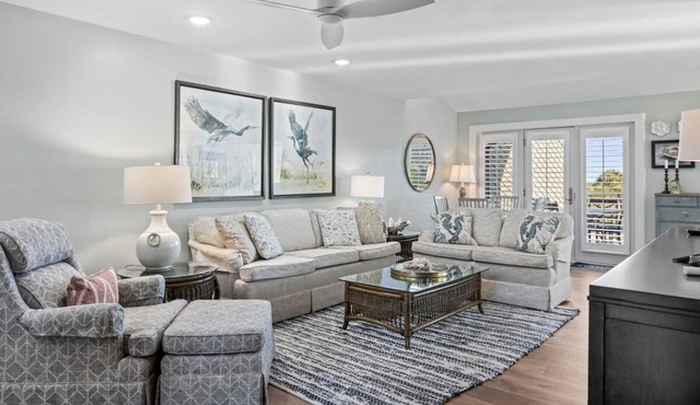 Oceanview 4 Bdrm 4.5 Bath Townhouse 3 Levels