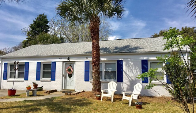 ONE block away from beach! Bright, updated. Pet-friendly. Wheelchair accessible.