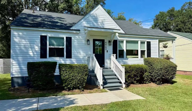 Park Circle Charmer With Backyard Oasis