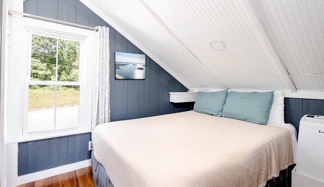 Park View ROOM @ Compound *E-Bike-Hot Tub -Boats in Cape Cod