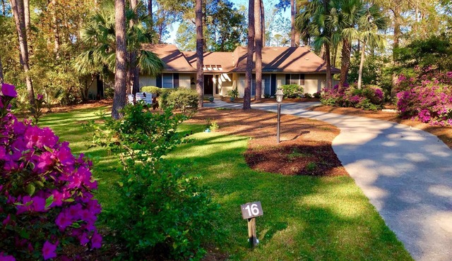 Perfect Location in Sea Pines!