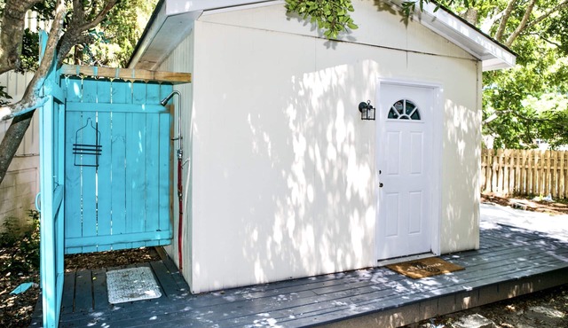 Pet Friendly Cozy Cottage on James Island