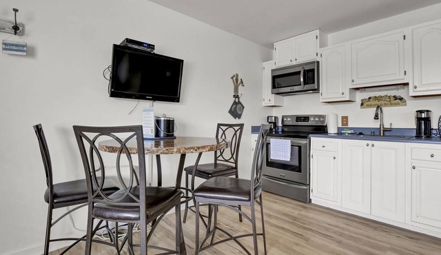 Pool, Marinas & Waterfront Dining Nearby @ The Waterway 232 in Wrightsville Beach