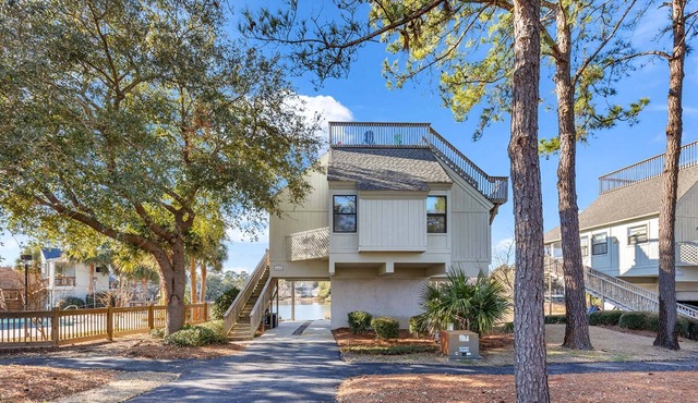 Poolside Villa on Litchfield's Oyster Catcher Island!
