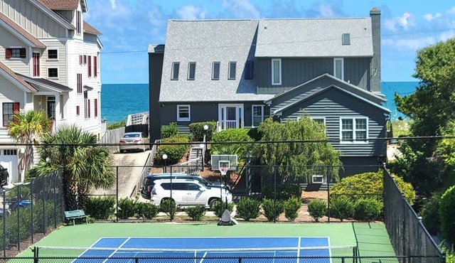 Private Tennis Court Oceantfront 1, North Litchfield Oceanfront