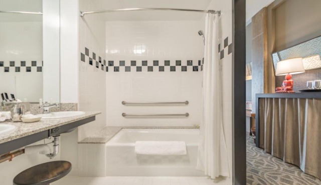 Proximity Hotel