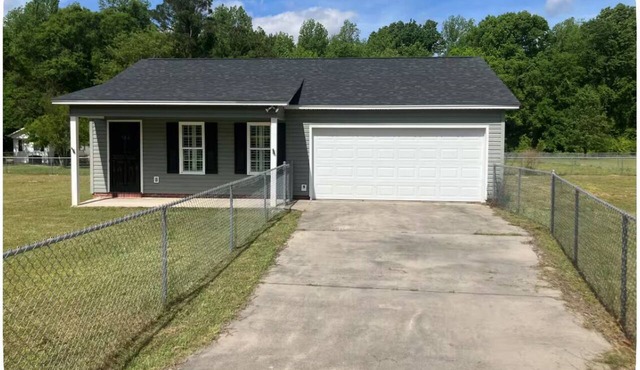 Quaint 1-Bedroom House in Charming Sumter