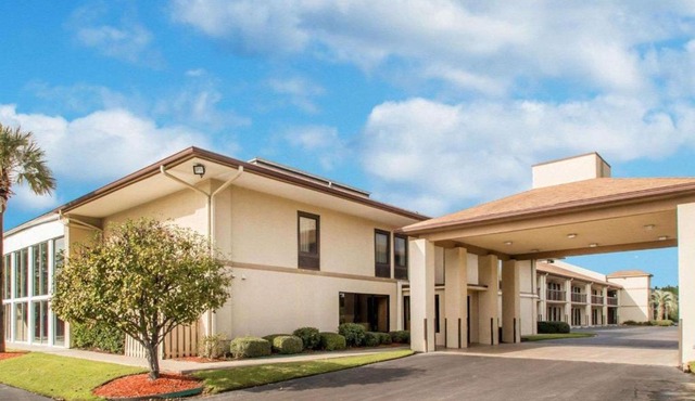 Quality Inn & Suites Ridgeland
